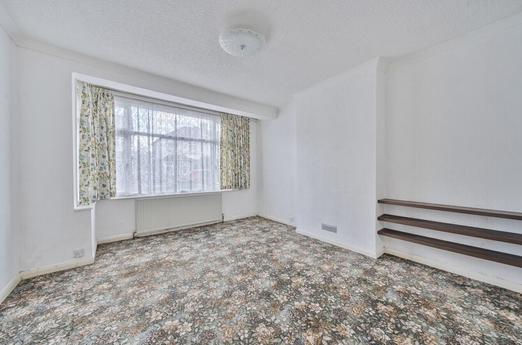 Property photo 3 of 18 Picture No. 44