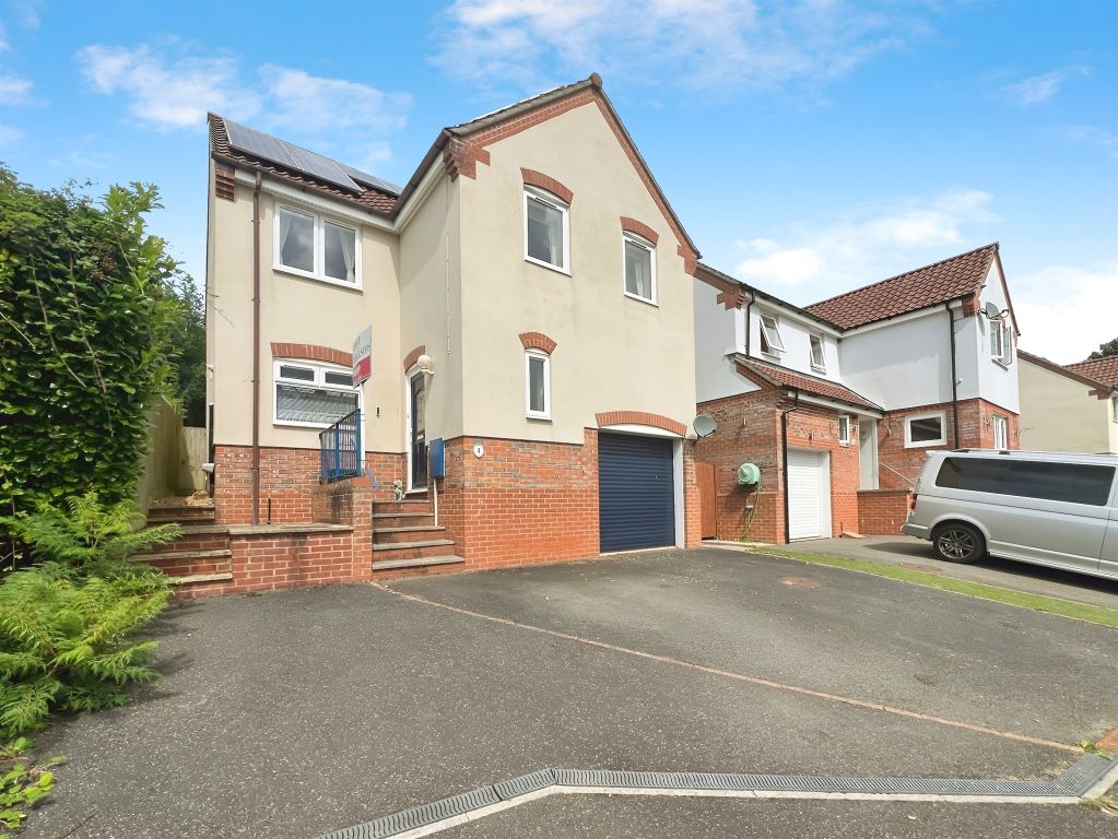 Property photo 1 of 16