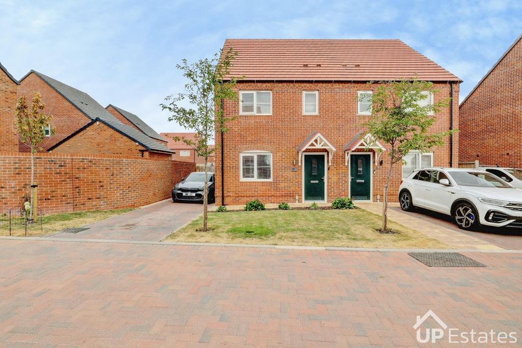Property photo 1 of 21