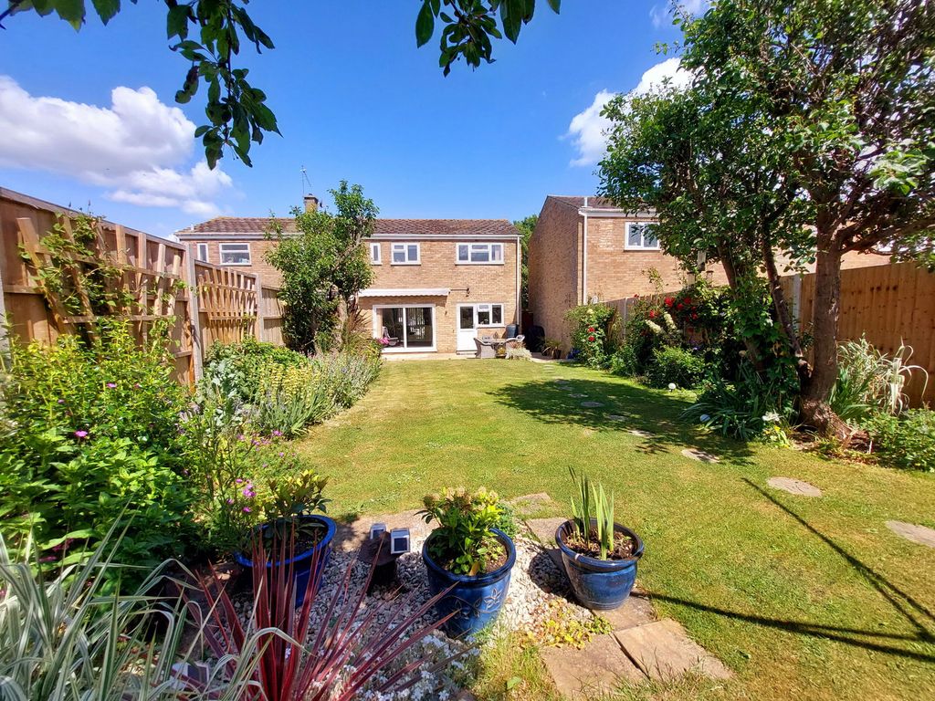 Property photo 1 of 20