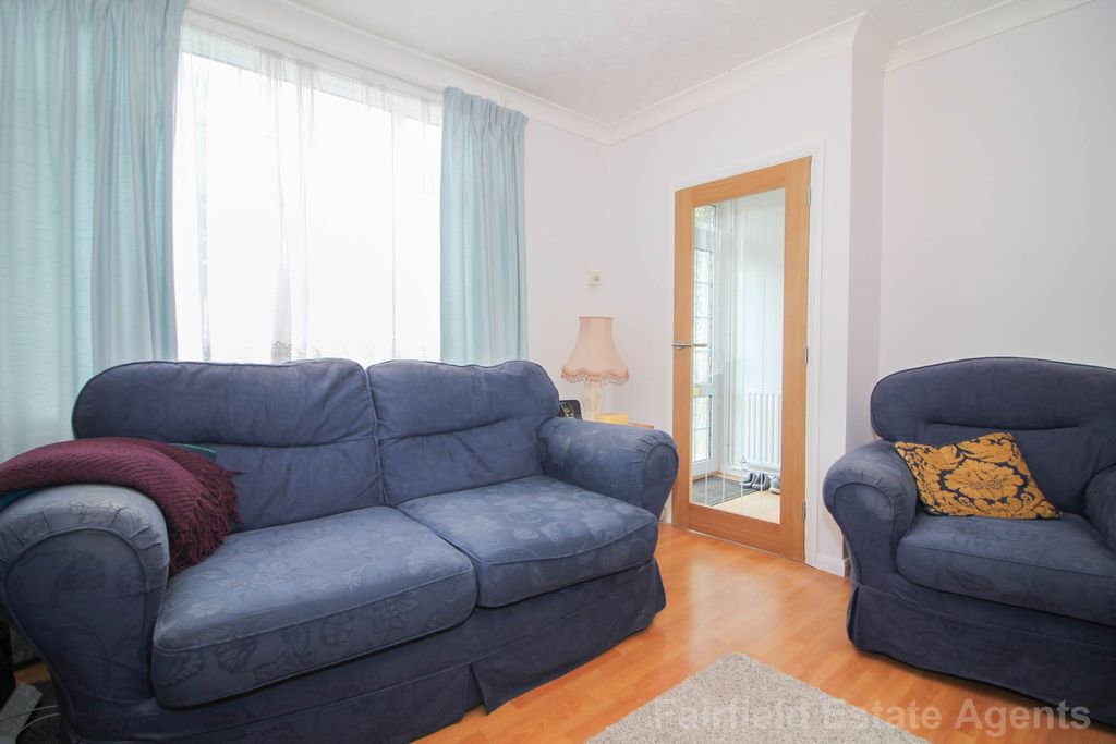 Property photo 2 of 14