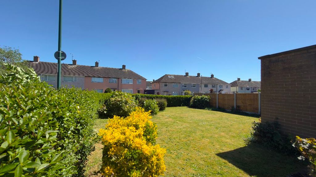 Property photo 2 of 26