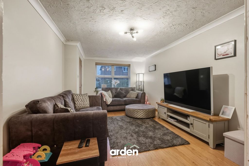 Property photo 2 of 13