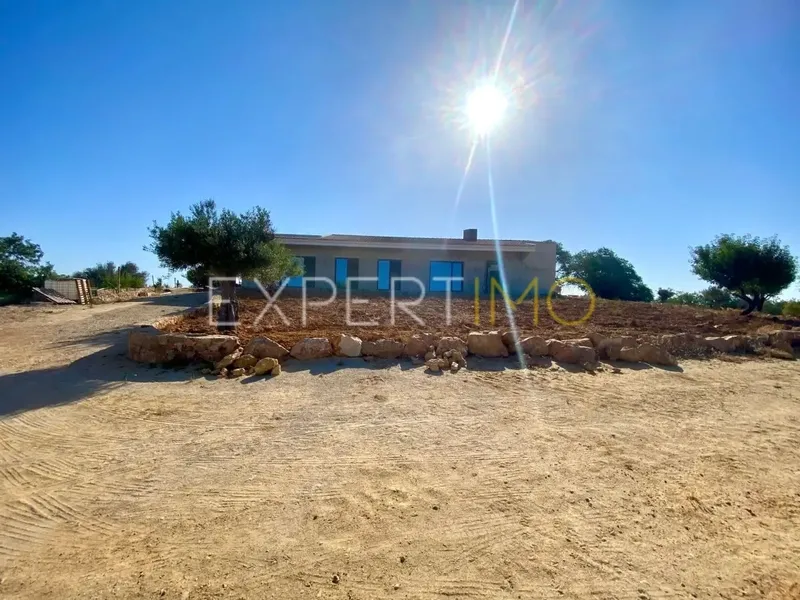 Property photo 2 of 56 Img 1