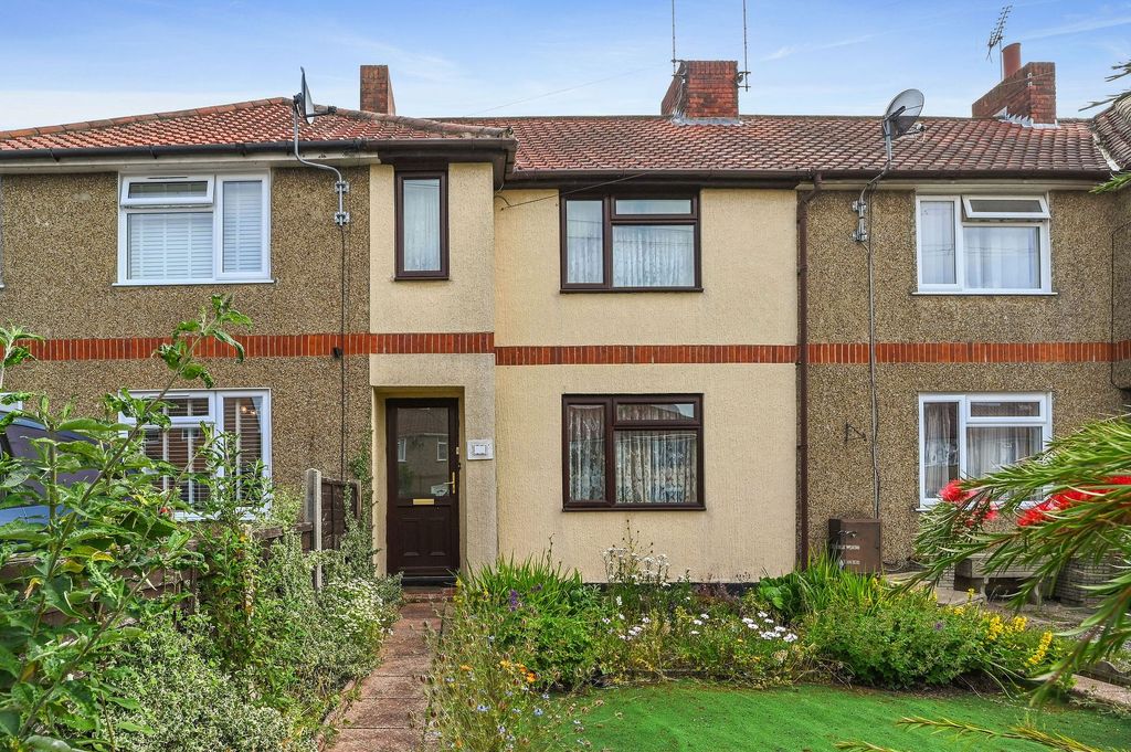 Property photo 1 of 18