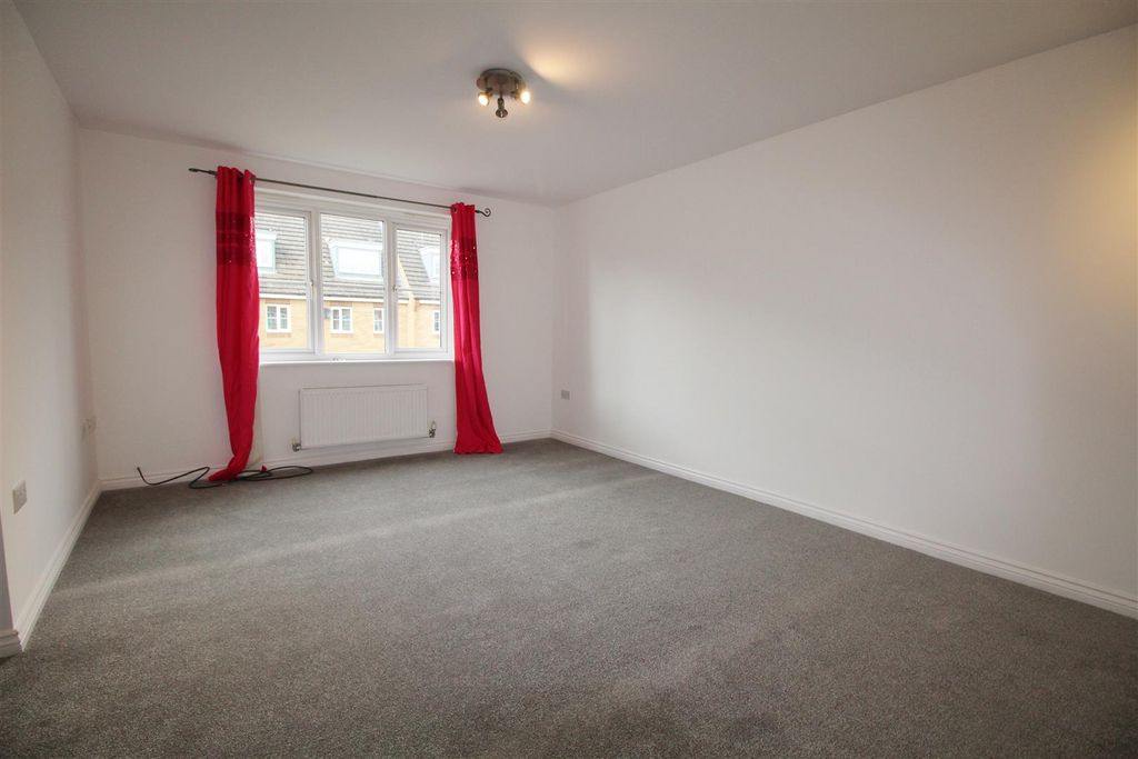 Property photo 2 of 9 Img_2542.Jpg