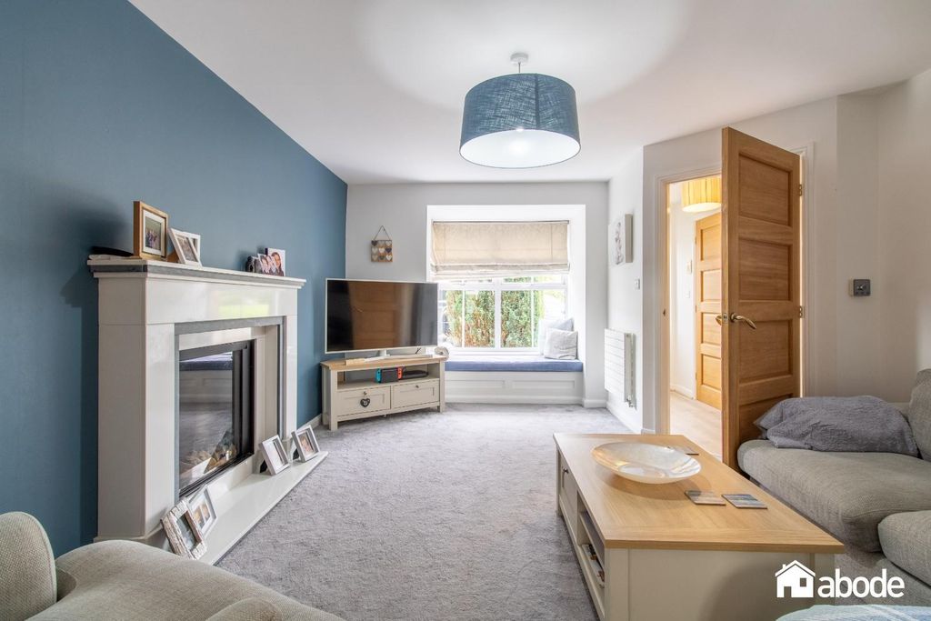 Property photo 2 of 30 24 Hexham 18.Jpg