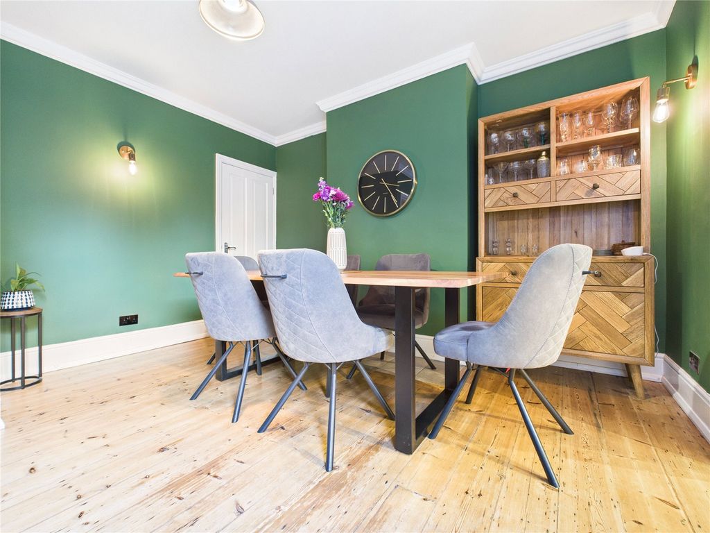 Property photo 3 of 19 Dining Room