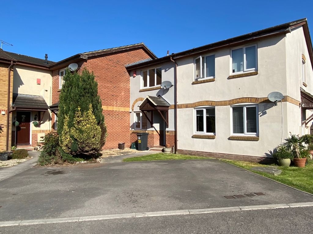 Property photo 3 of 4