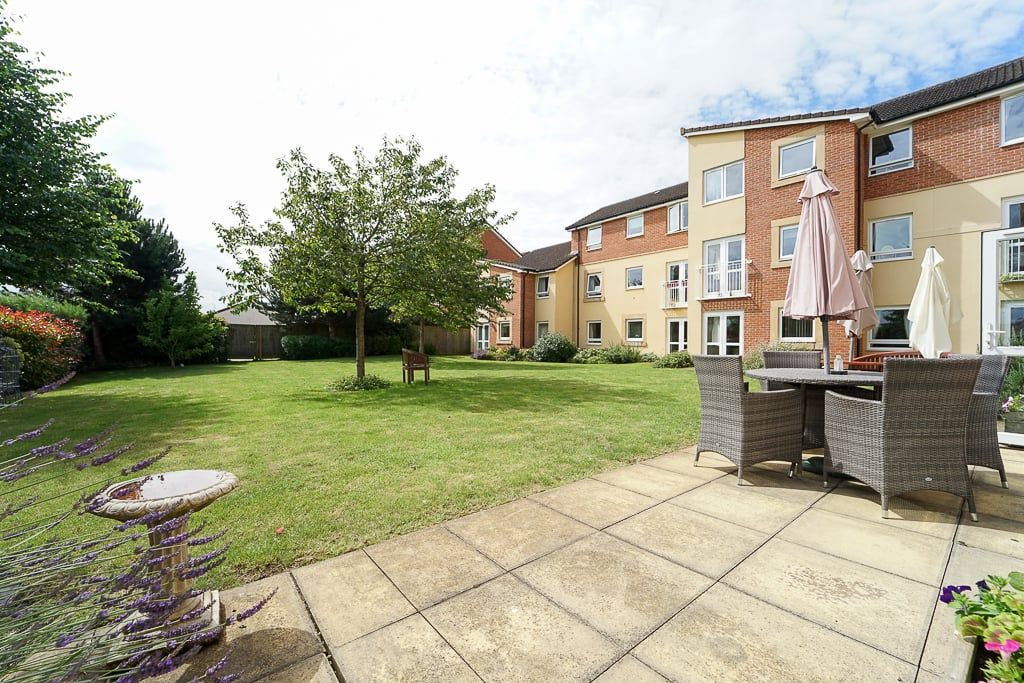 Property photo 1 of 8