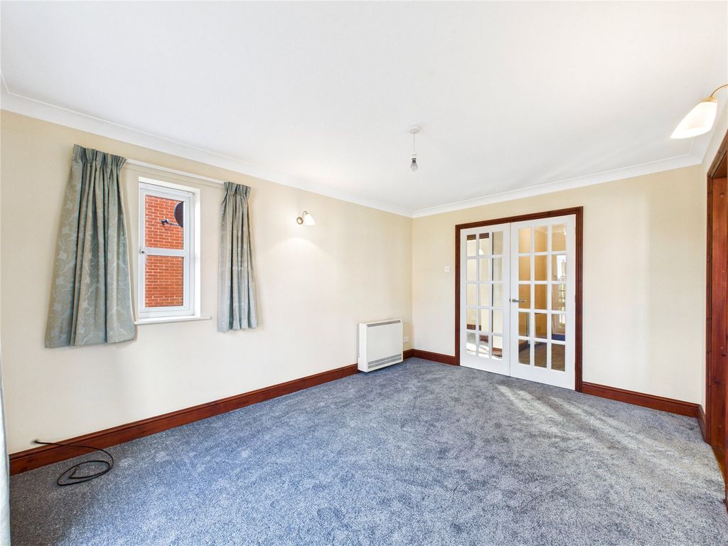 Property photo 3 of 7 3 - Picture No. 03