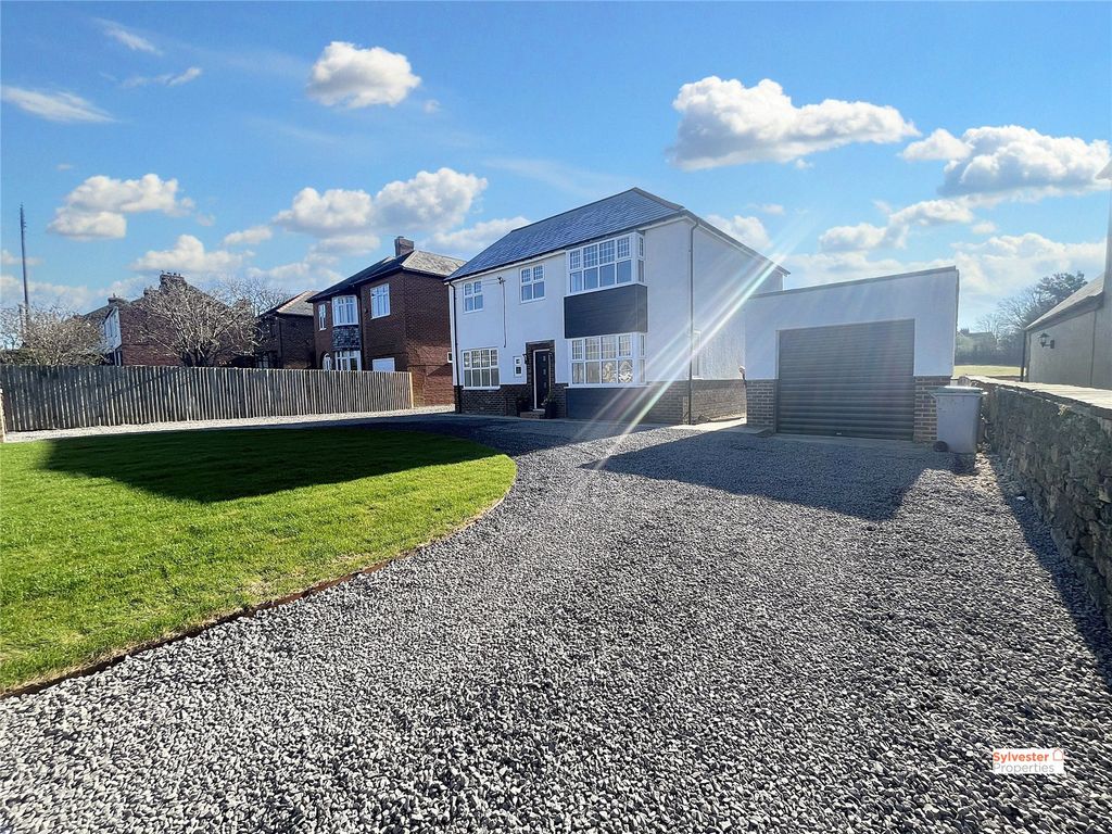 Property photo 2 of 42 Picture No. 21