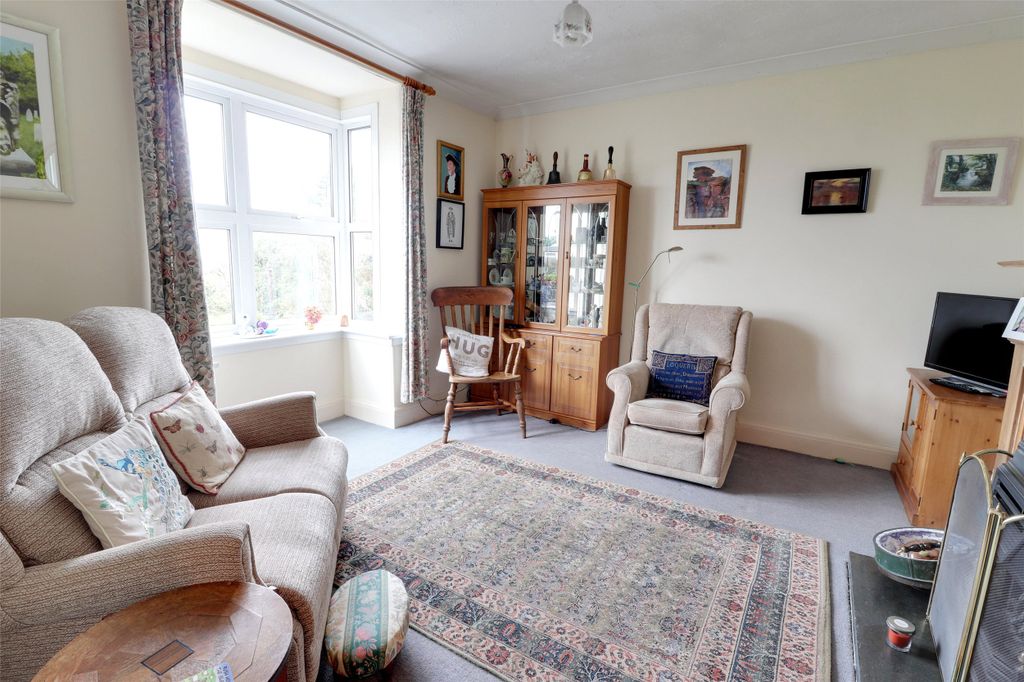 Property photo 3 of 18 Picture No. 03