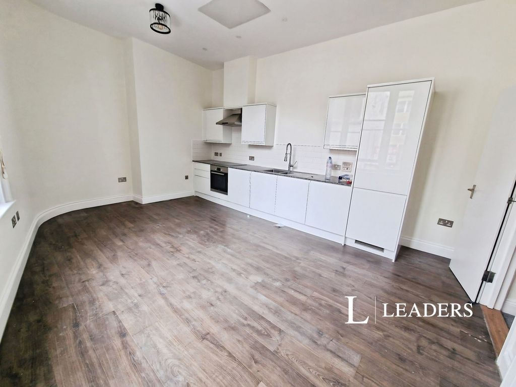 Property photo 1 of 7 Kitchen/Living Space
