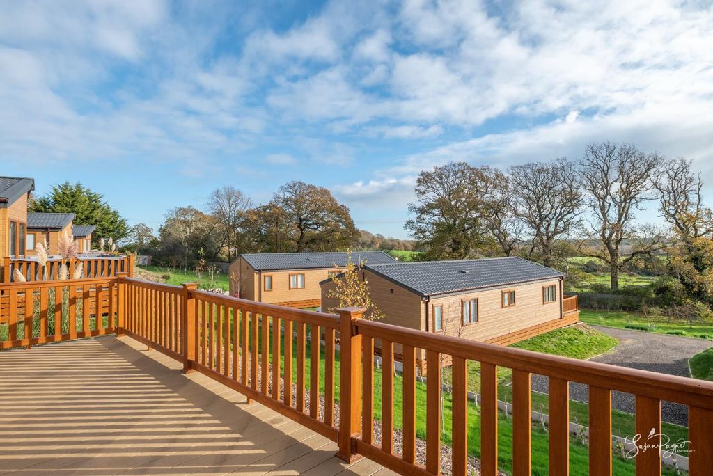 Property photo 2 of 30 Views