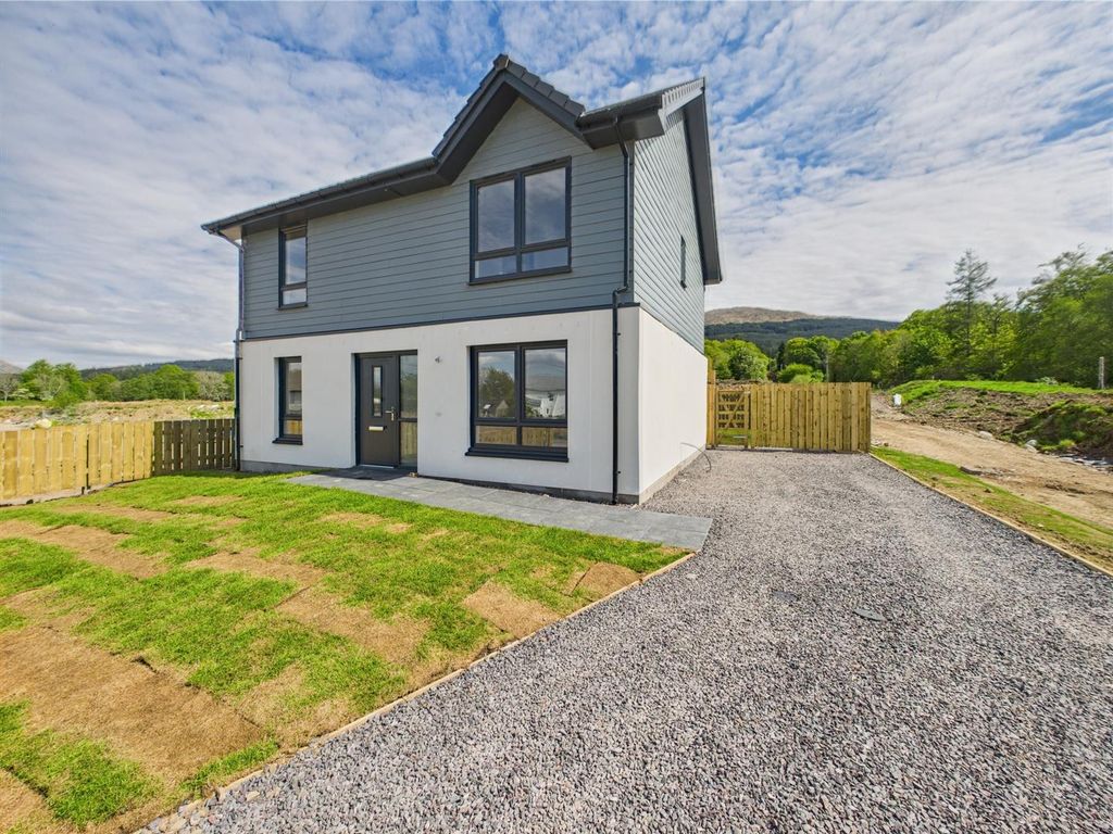 Property photo 1 of 33 External