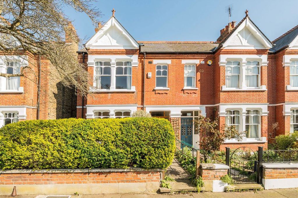 Property photo 1 of 7