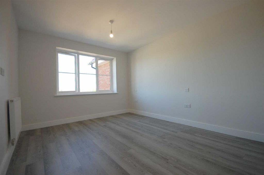 Property photo 3 of 7 8Vw9l_1Hfi2Fp5Rgyrfackgi8Ge.Jpg