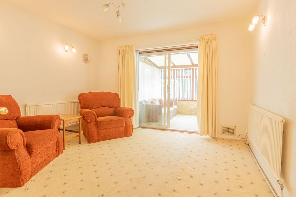 Property photo 3 of 31