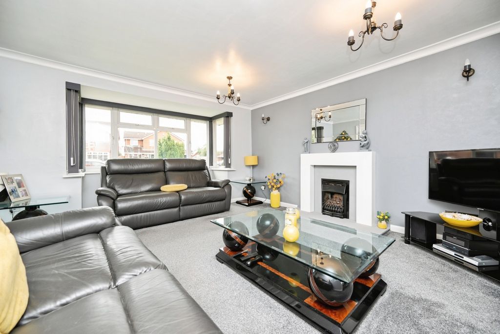 Property photo 2 of 33 Pbox-Img.Jpg