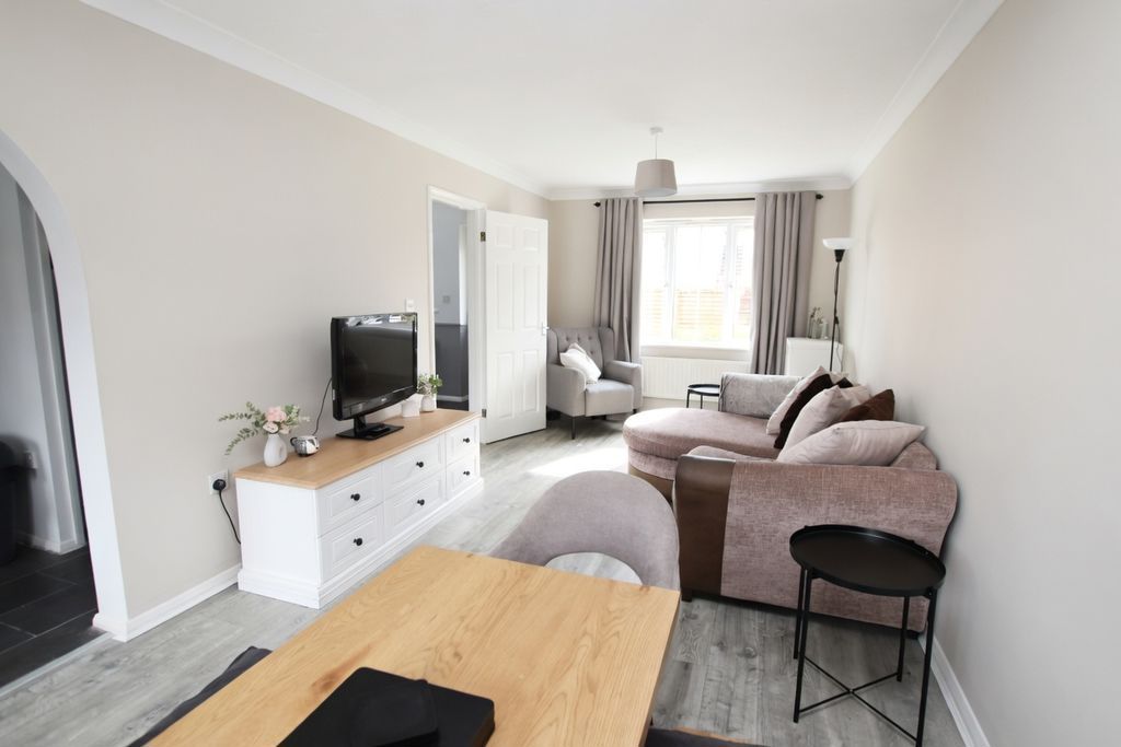 Property photo 3 of 12 Lounge Diner