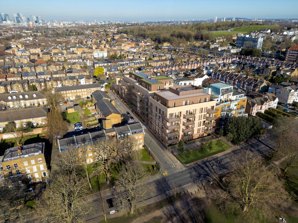 Property photo 2 of 7