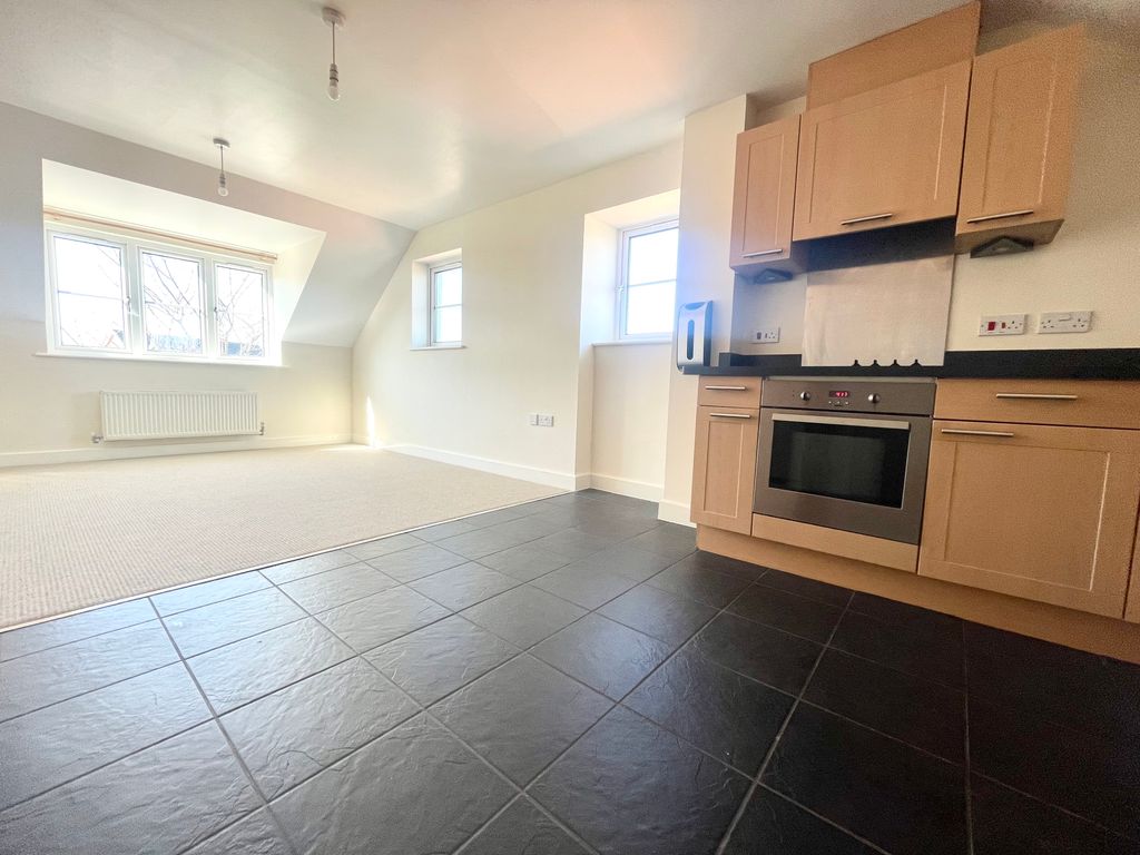 Property photo 2 of 7 Photo 02