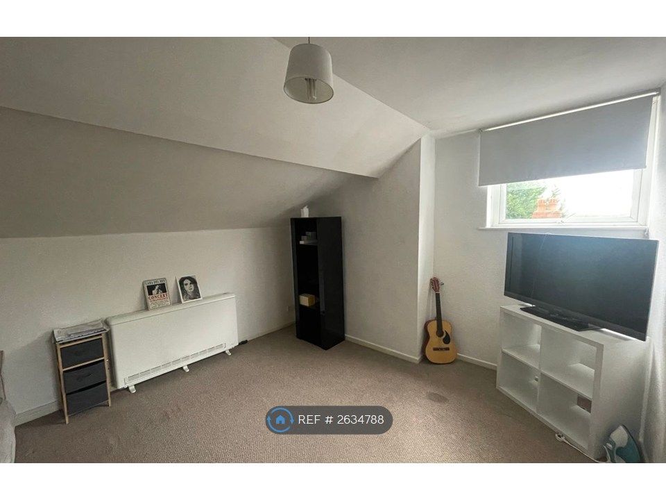 Property photo 3 of 6