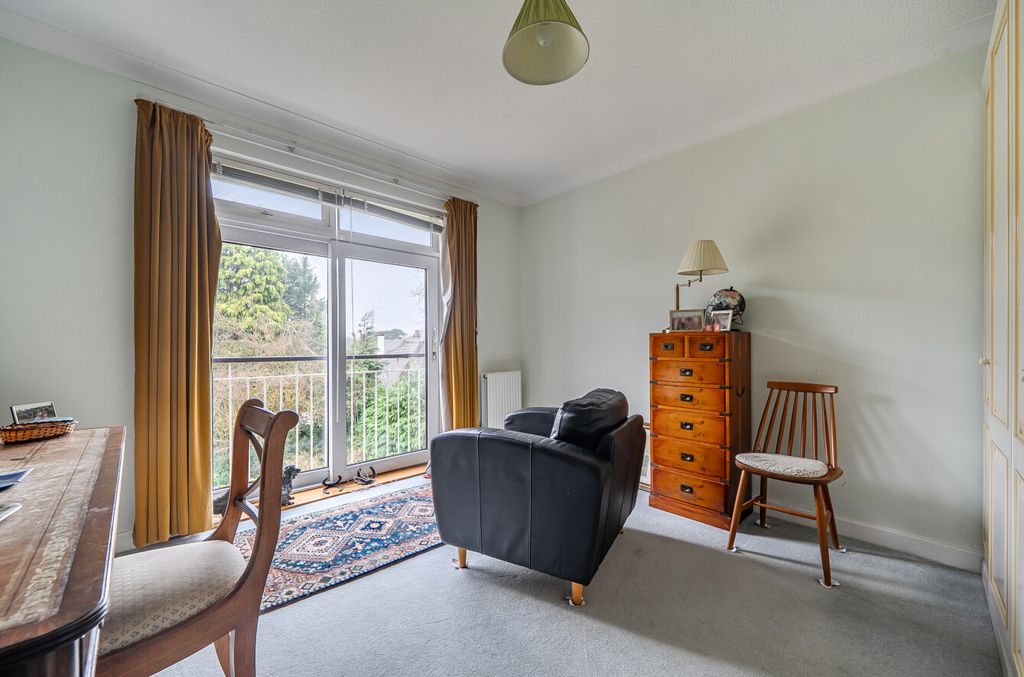 Property photo 2 of 18 1422789-14-69Aaf8...