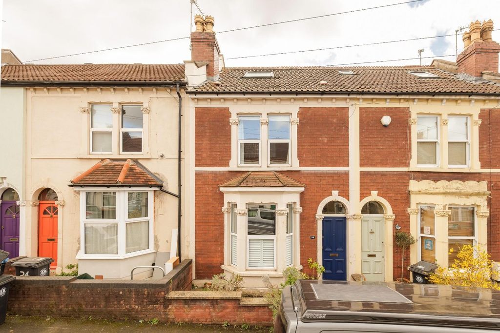 Property photo 2 of 28 Char9544.Jpg