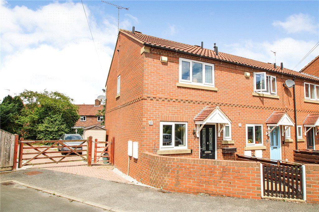 Property photo 1 of 13 25 Low Way