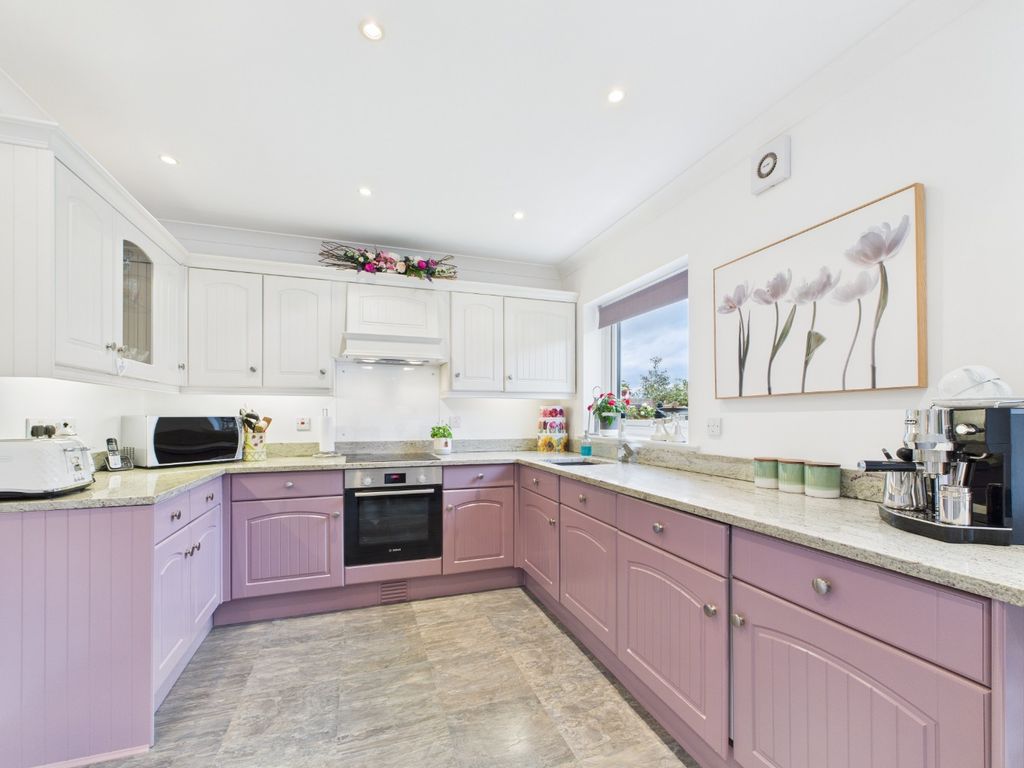 Property photo 3 of 32 4365286