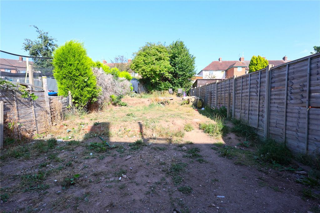 Property photo 3 of 18 Picture No. 12