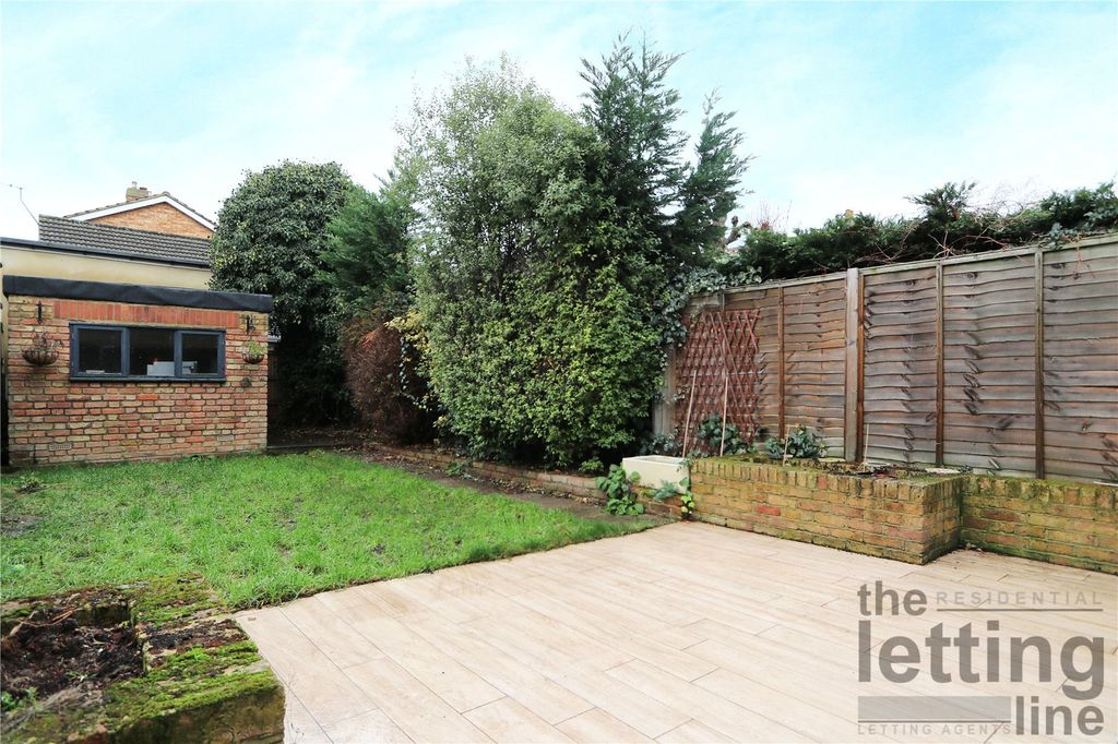 Property photo 3 of 23 Picture No. 26