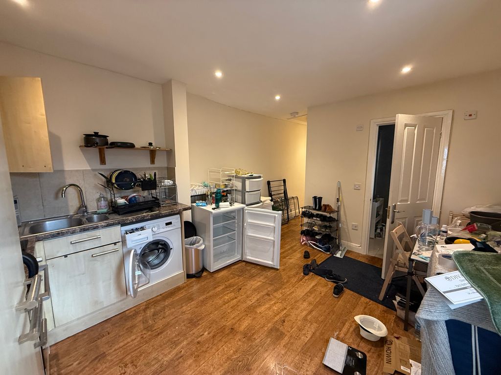 Property photo 2 of 6 Img_1238