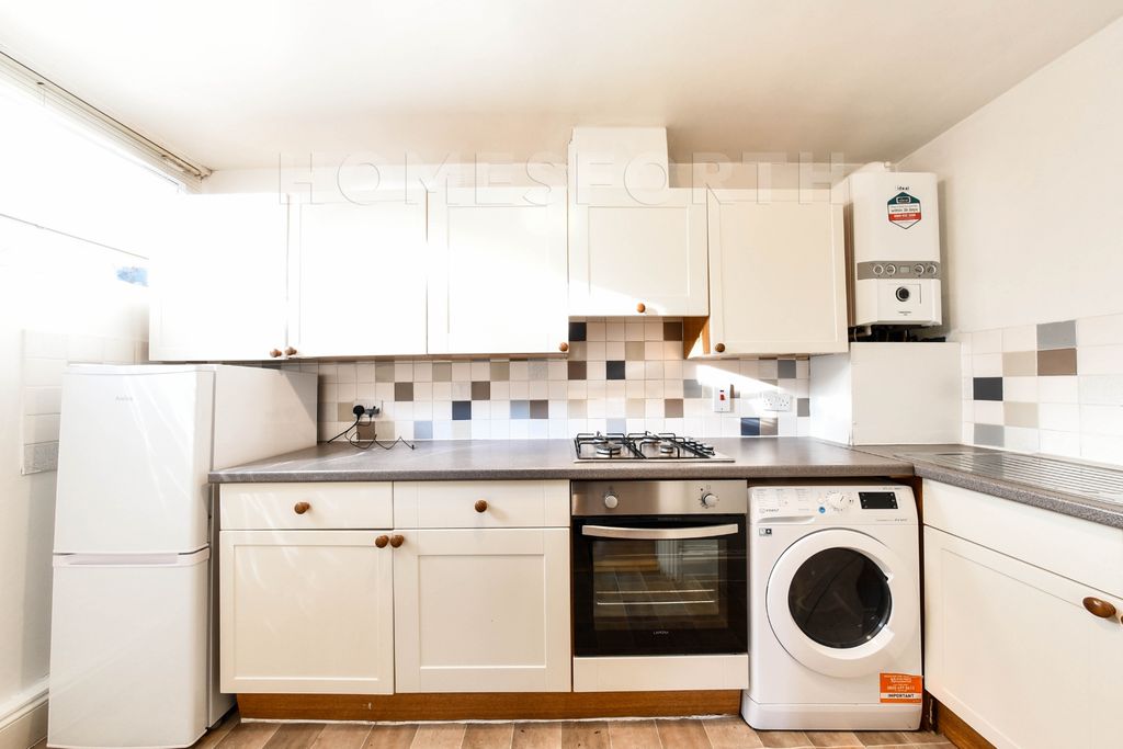 Property photo 2 of 14 Photo 1