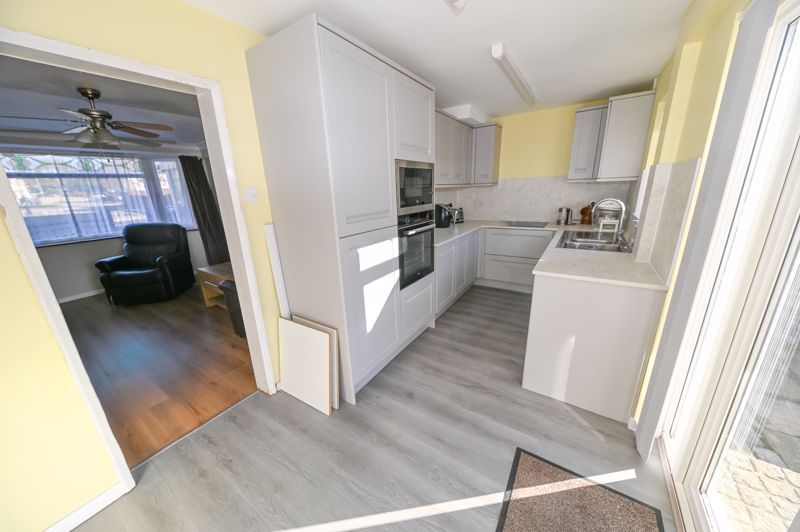 Property photo 3 of 12 Photo 1