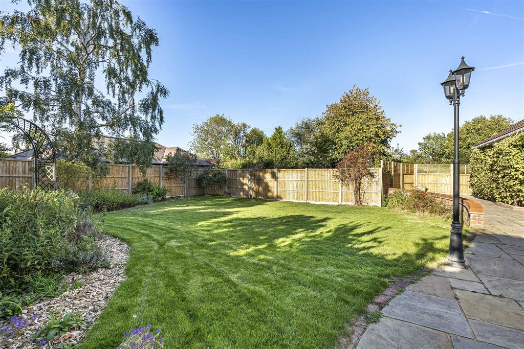 Property photo 2 of 22 10_63725.Jpg