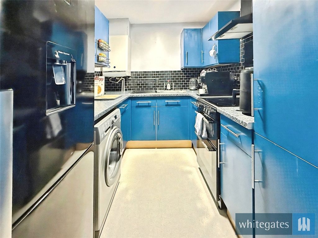 Property photo 3 of 11 Picture No. 31