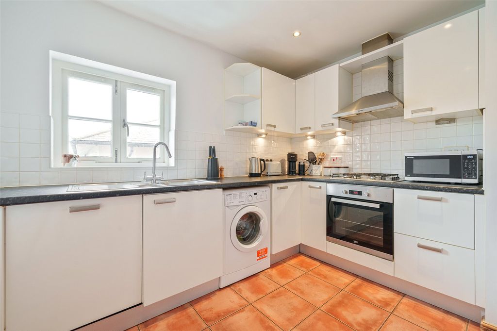Property photo 3 of 9 Picture No. 04