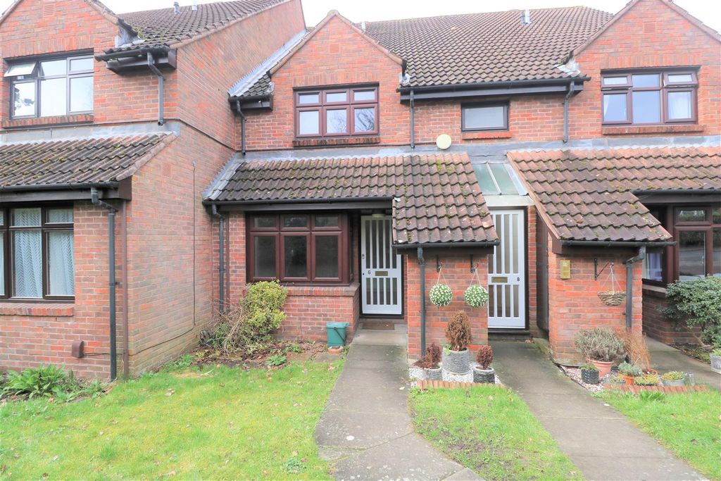 Property photo 1 of 6