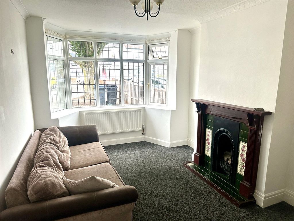 Property photo 3 of 13 Picture No. 11