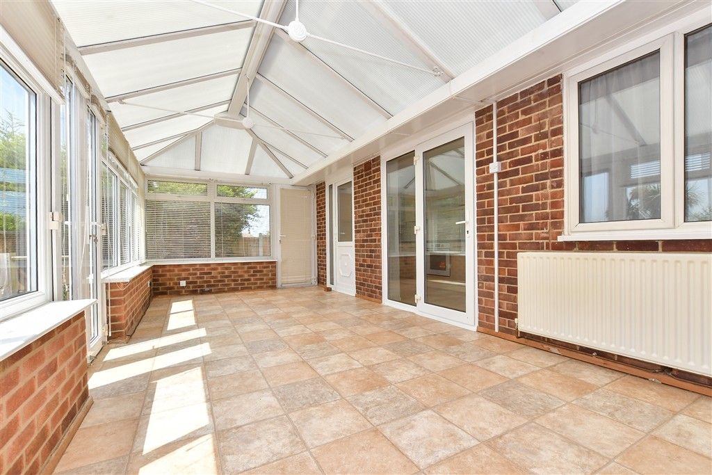 Property photo 2 of 16 Conservatory