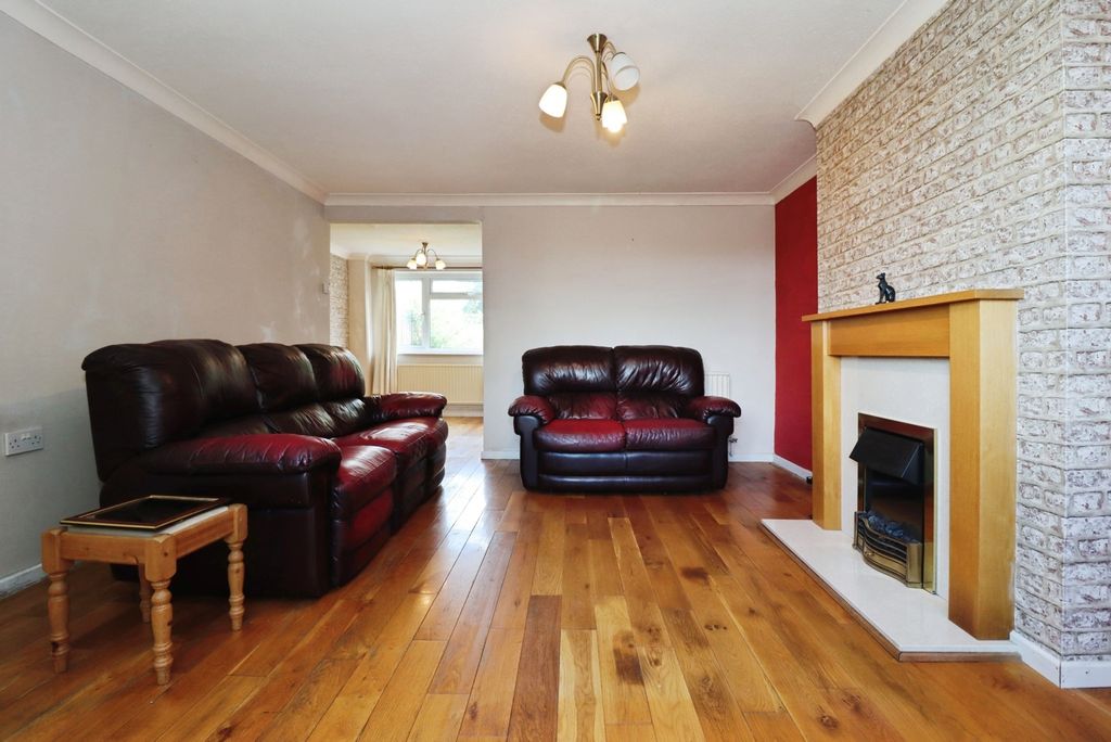 Property photo 2 of 20 Pbox-Img.Jpg