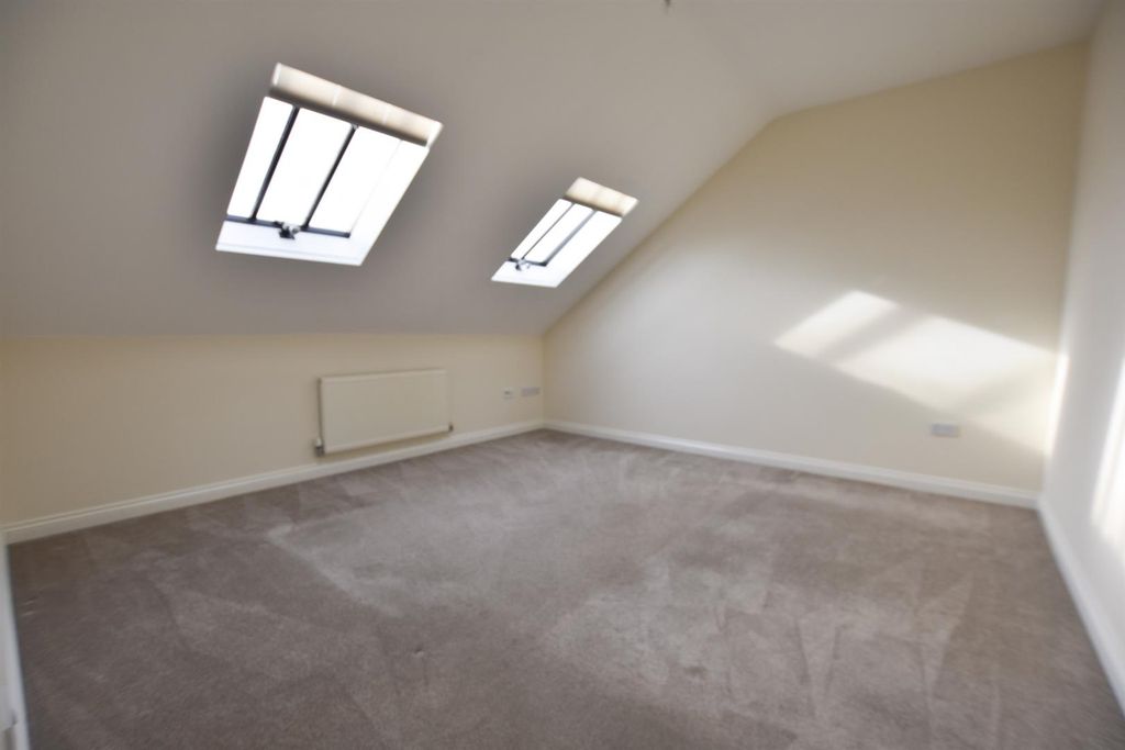 Property photo 3 of 10 Lounge/Diner