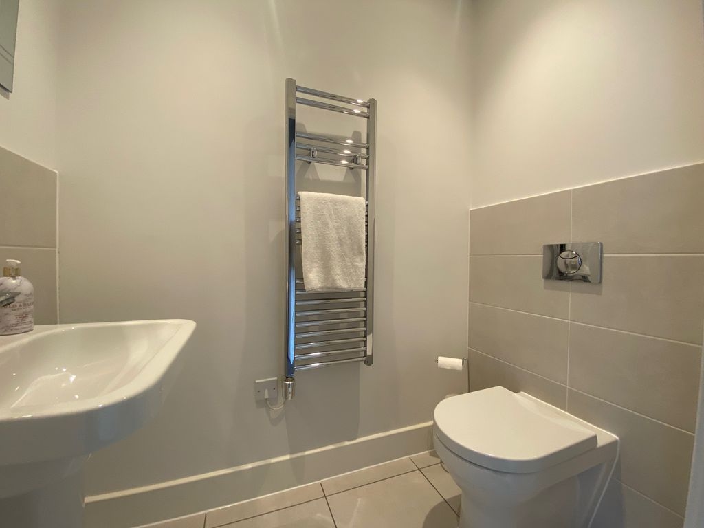 Property photo 3 of 9 Image