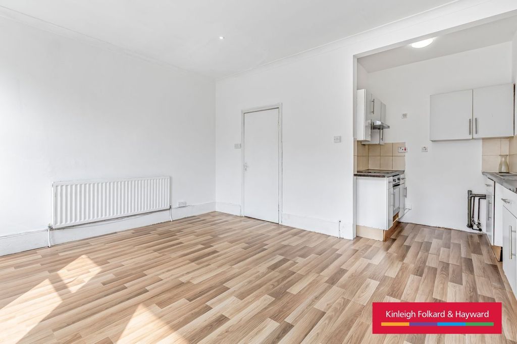 Property photo 1 of 10 Picture No. 06