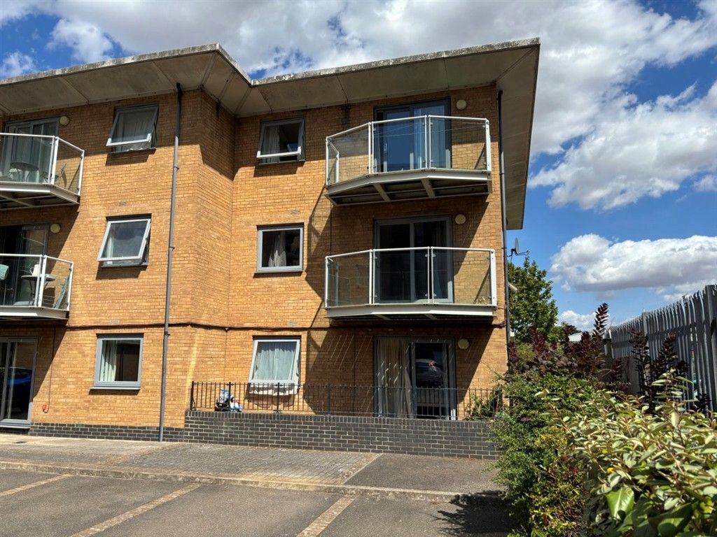 Property photo 1 of 7