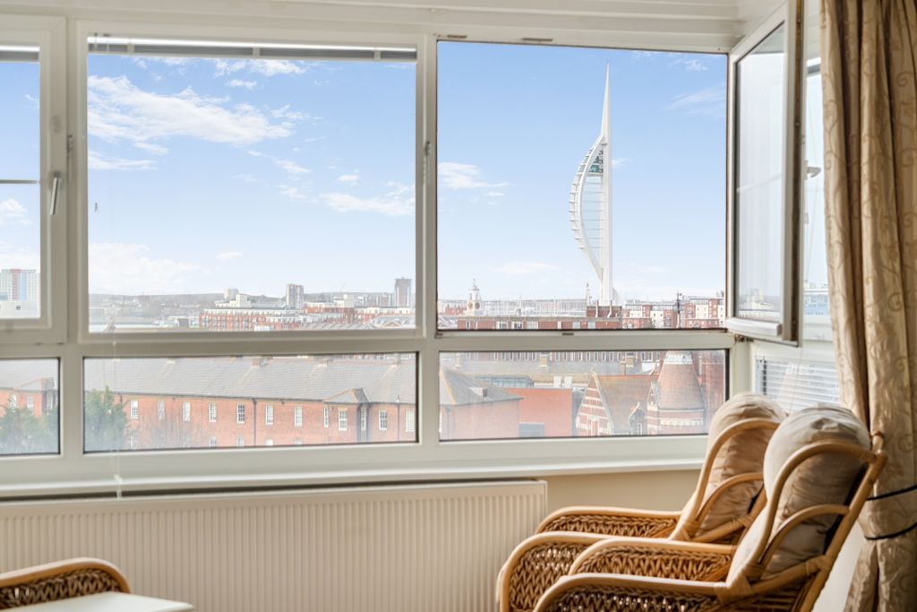 Property photo 2 of 20