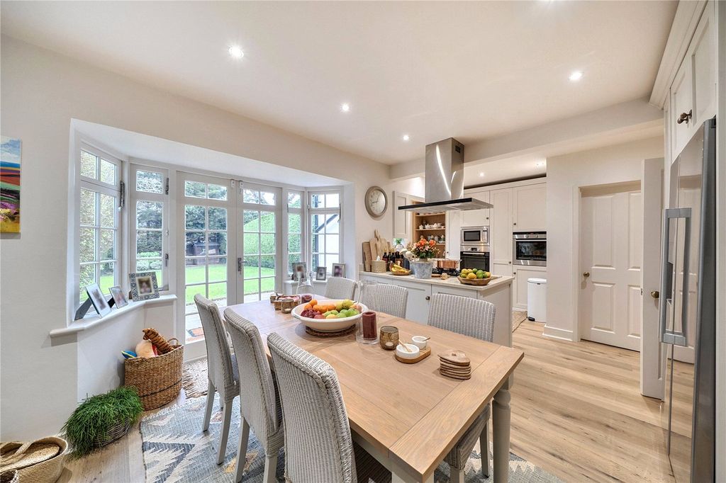 Property photo 1 of 19 Dining Area